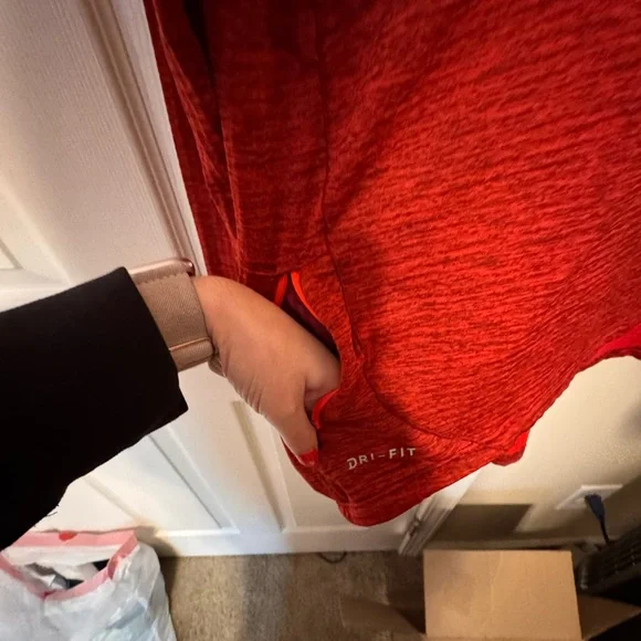 Nike dri fit men’s large red quarter zip athletic running - Picture 4 of 5